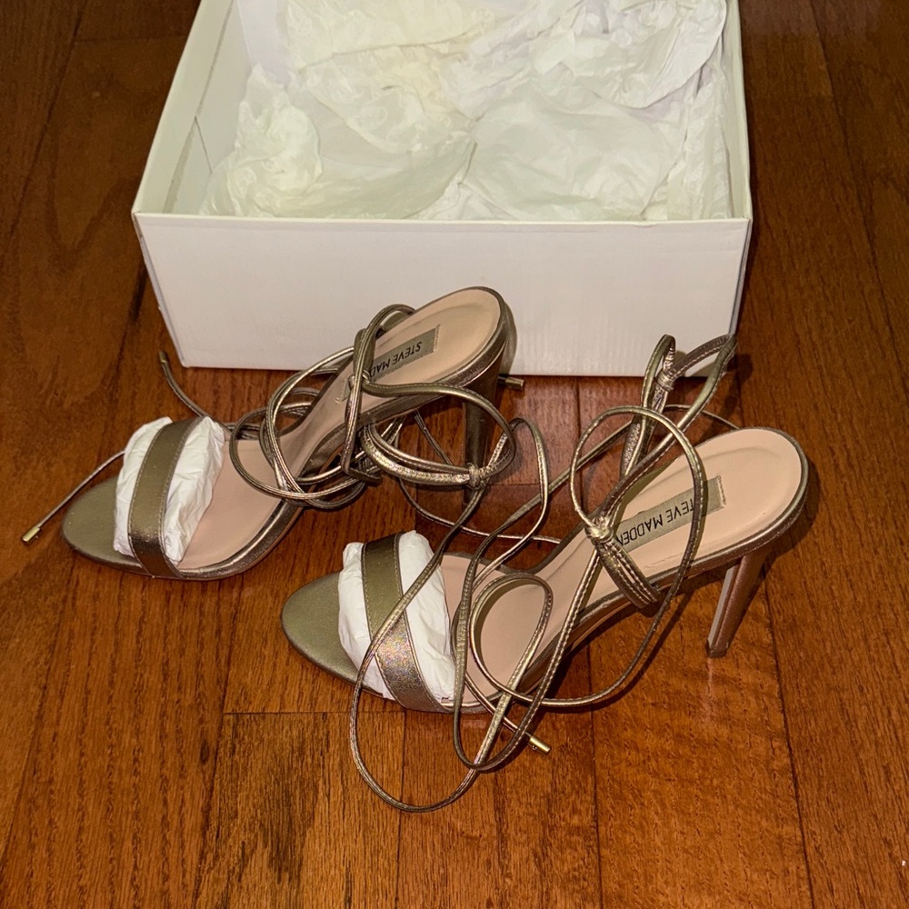 Steve Madden Level Metallic Gold Strappy Heels - Picture 2 of 10